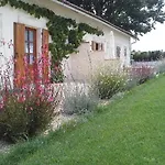 Bed & Breakfast La Vieille Gorce In The Vienne 3*