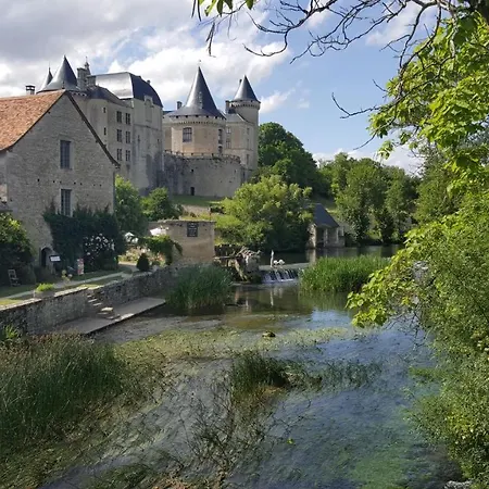 Couette-café La Vieille Gorce In The Vienne 3*