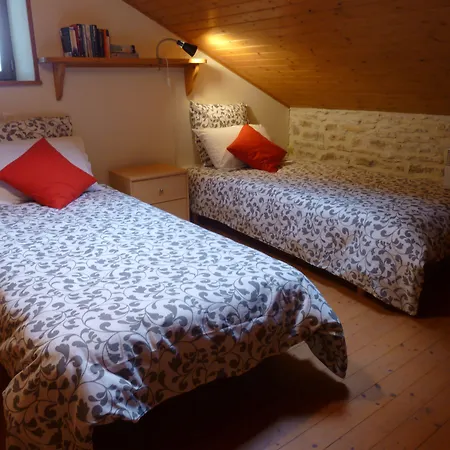 La Vieille Gorce In The Vienne 3* Asnois (Vienne)