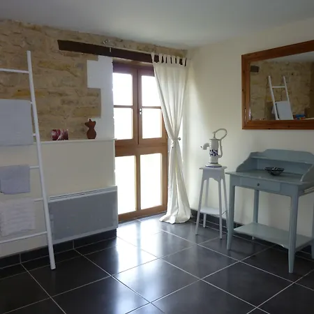 Alojamento de Acomodação e Pequeno-almoço La Vieille Gorce In The Vienne Asnois (Vienne)