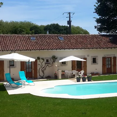 La Vieille Gorce In The Vienne Alojamento de Acomodação e Pequeno-almoço 3*