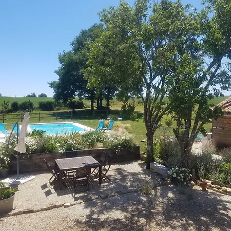 Alojamento de Acomodação e Pequeno-almoço La Vieille Gorce In The Vienne 3*