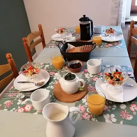 Alojamento de Acomodação e Pequeno-almoço La Vieille Gorce In The Vienne 3*