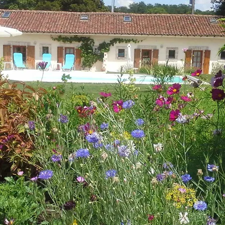 Alojamento de Acomodação e Pequeno-almoço La Vieille Gorce In The Vienne Asnois (Vienne)