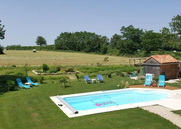 Bed and Breakfast La Vieille Gorce In The Vienne Asnois (Vienne)