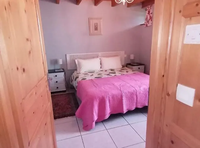 La Vieille Gorce In The Vienne 3* Asnois (Vienne)