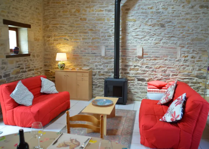 La Vieille Gorce In The Vienne Bed and Breakfast 3*