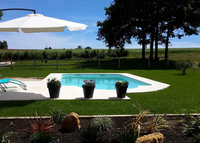 La Vieille Gorce In The Vienne Bed and Breakfast 3*