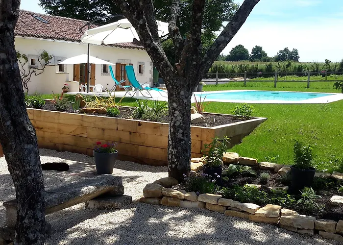 Bed and Breakfast La Vieille Gorce In The Vienne