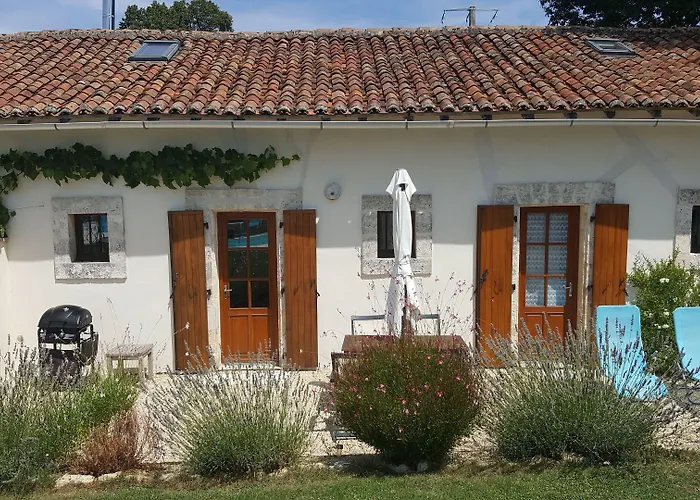 Bed and Breakfast La Vieille Gorce In The Vienne
